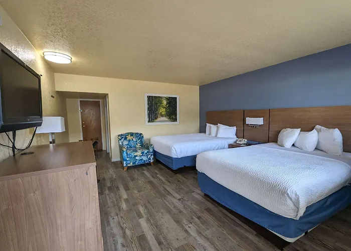 University Inn