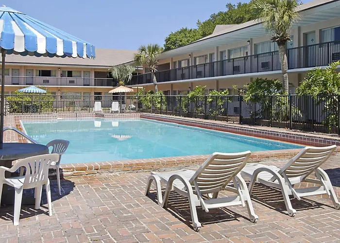 University Inn