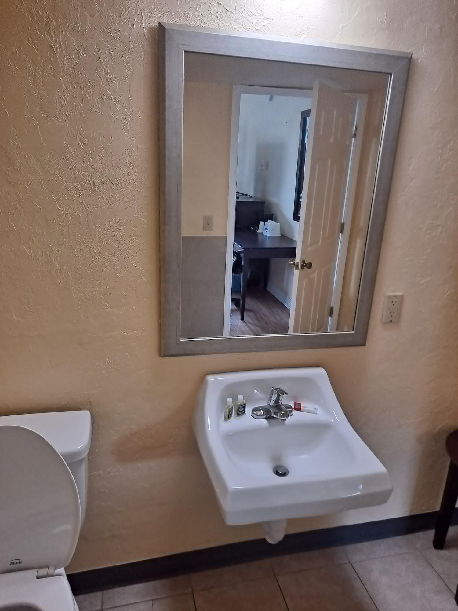 Hotel University Inn