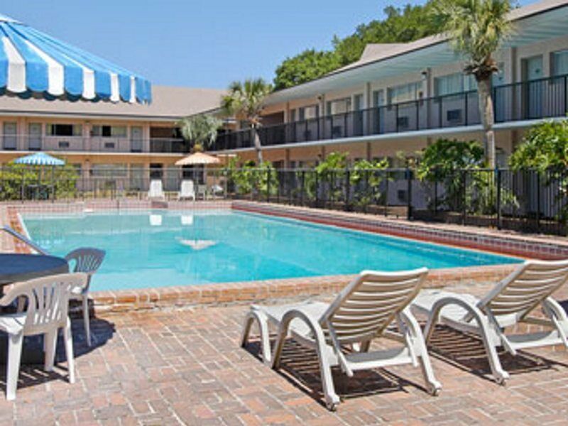 University Inn